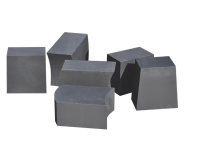 钢包铝镁碳砖